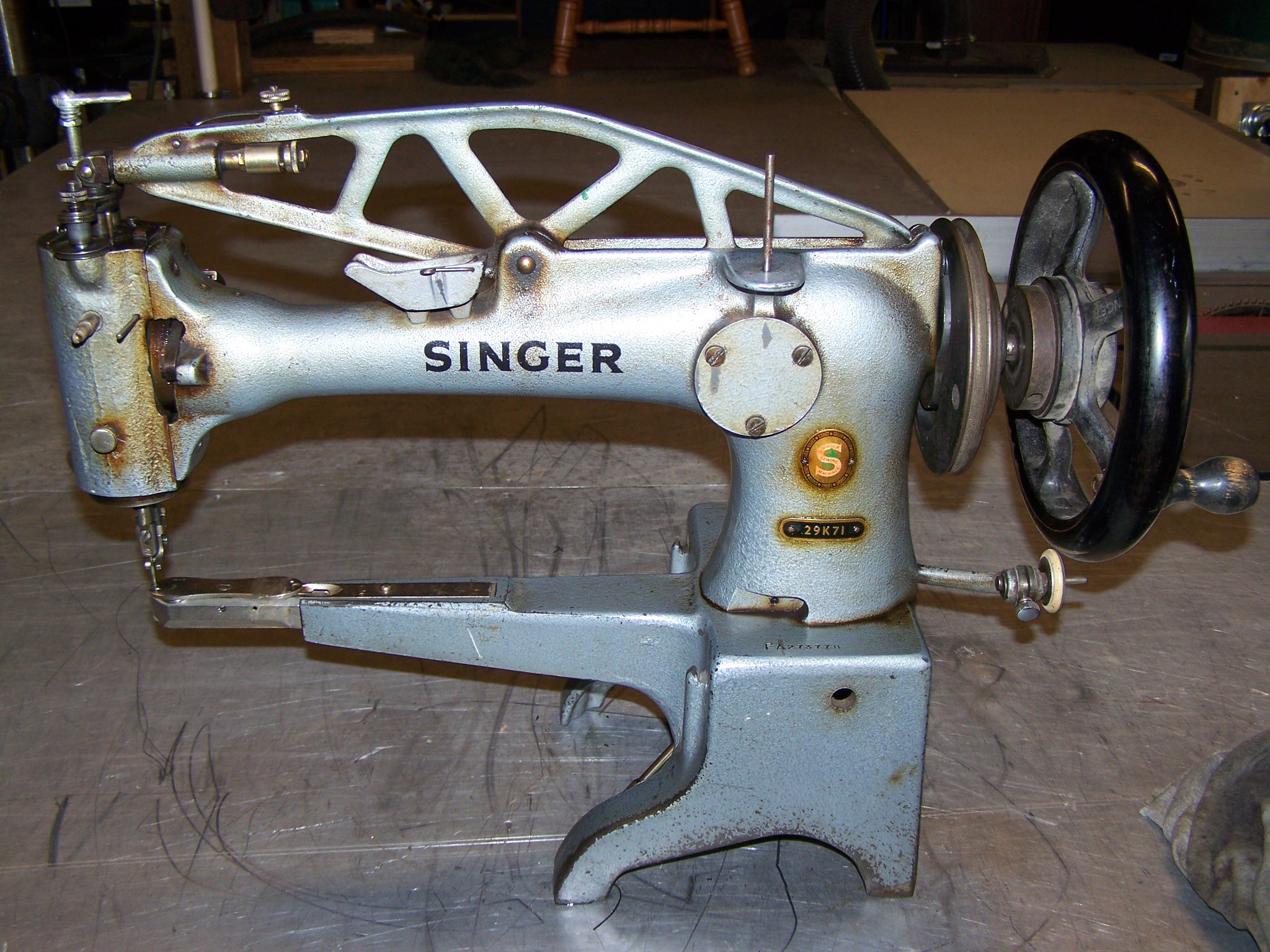 Singer Patch Machine Old/Sold